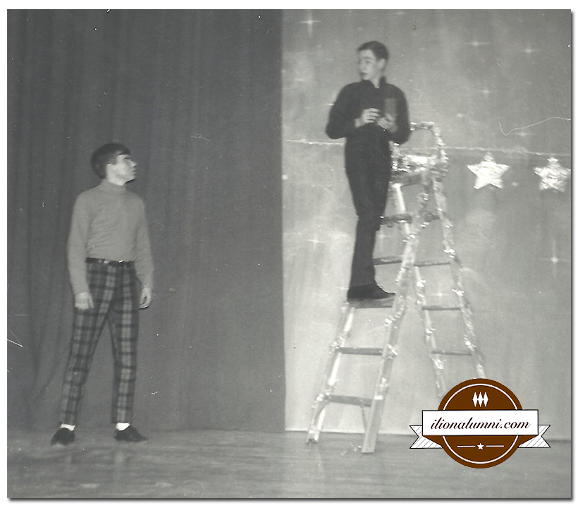 1967 Carousel Jack Miller as Billy Bigelow and Daniel Hegeman as Starkeeper